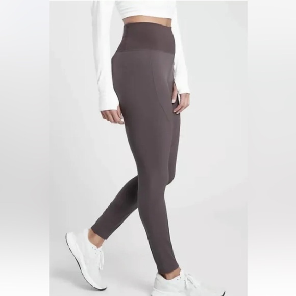Athleta Pants & Jumpsuits Athleta Quest Hybrid Tight Leggings